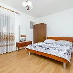 And Stjepan Apartamento *