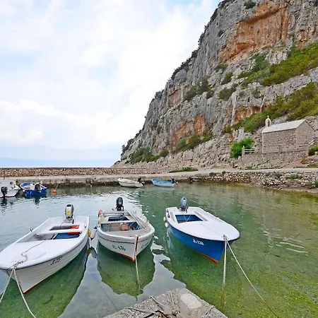 Apartmán And Stjepan *