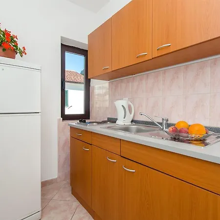 And Stjepan Apartmán *